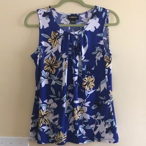 Liz Claiborne Career Sleeveless Top Shell Floral